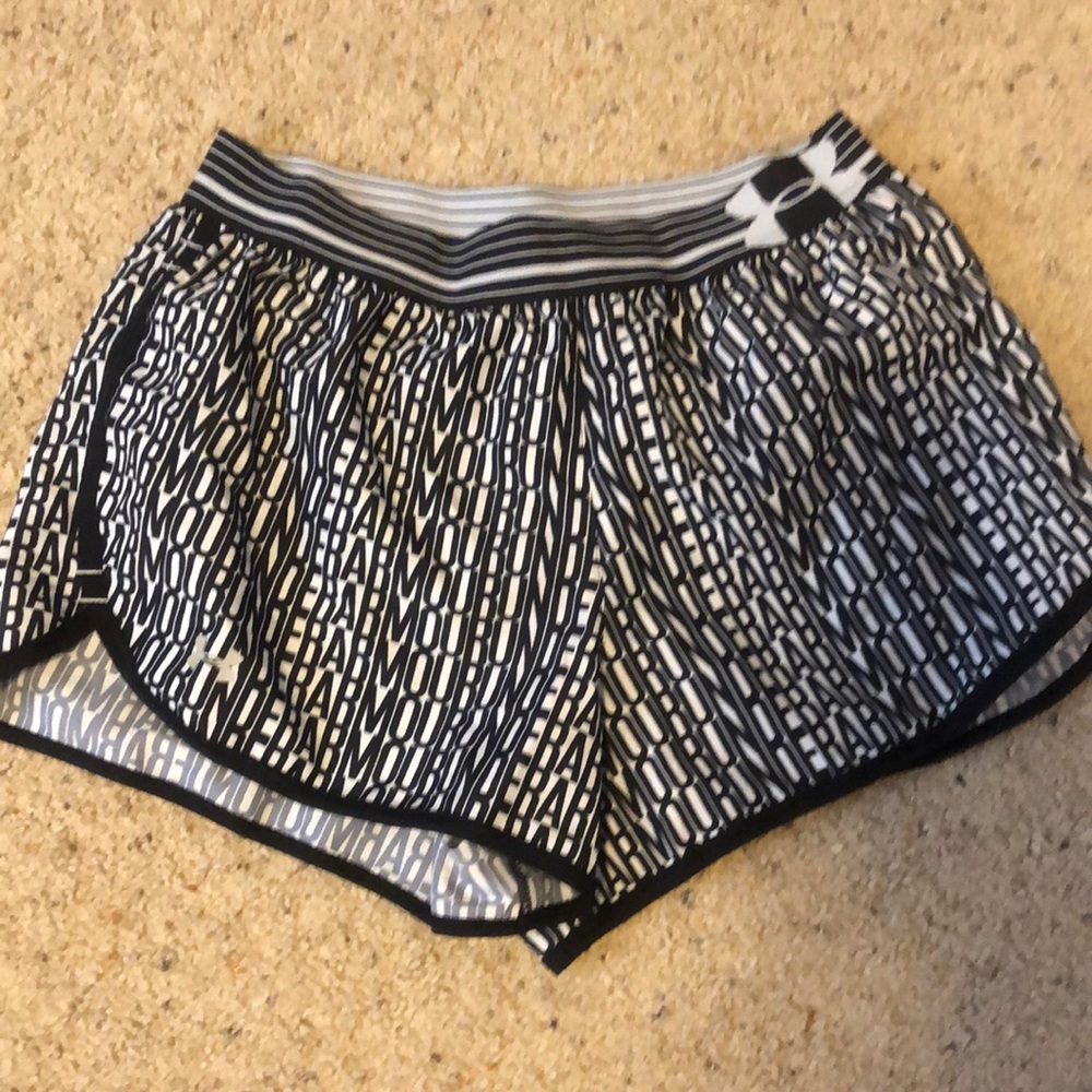 Underarmour shorts